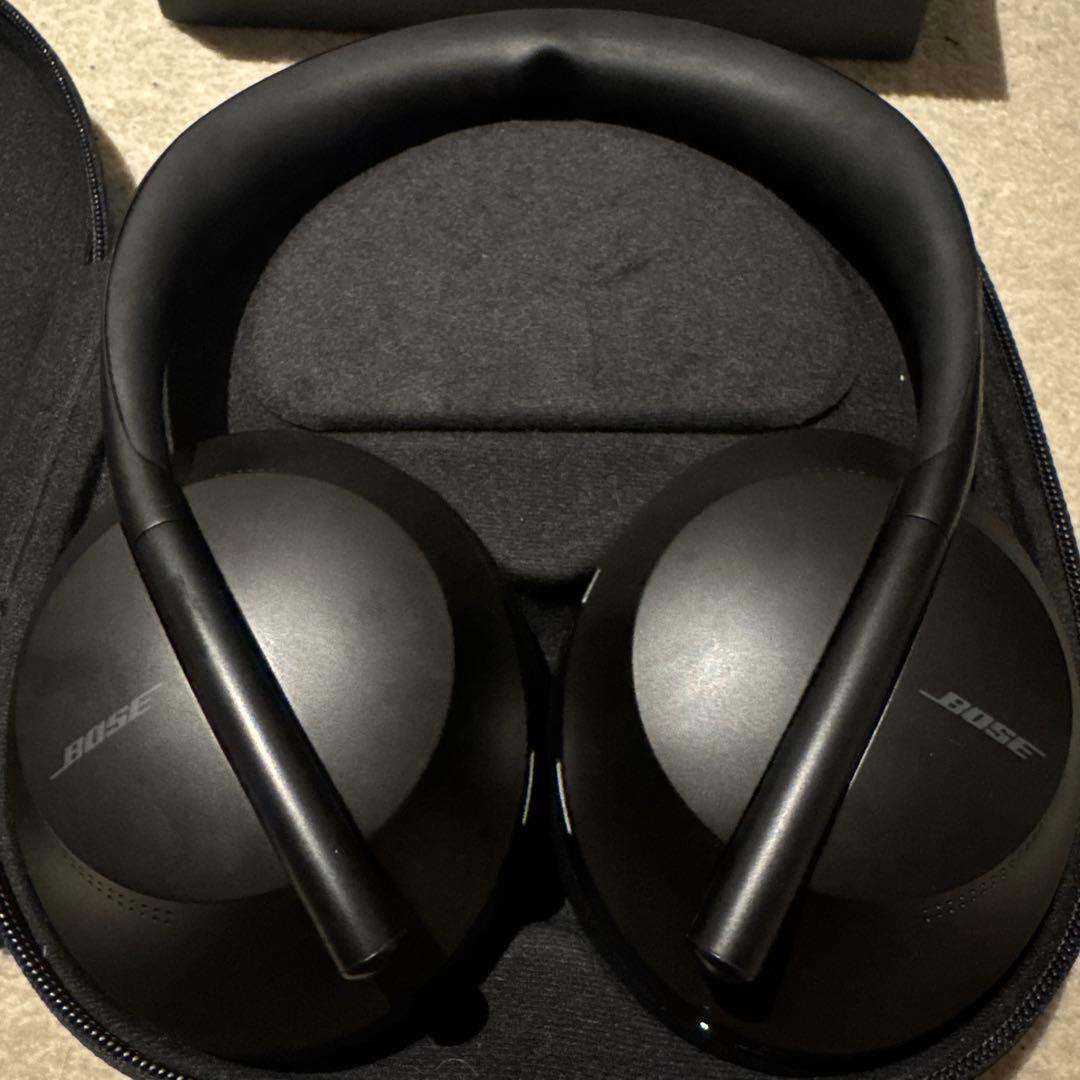 ボーズ Noise Cancelling Headphones 700