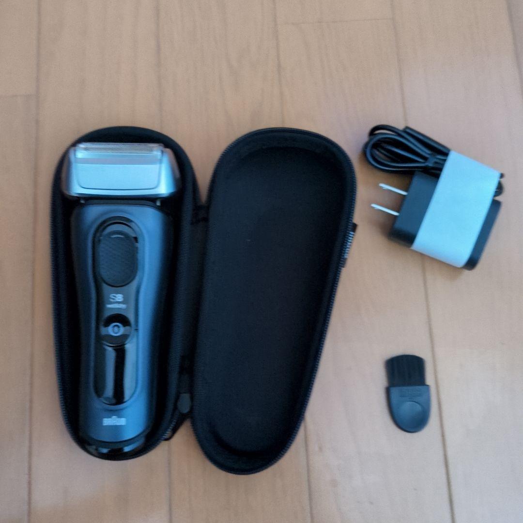 Braun Series 8 シェーバー　洗浄機　セット　未使用