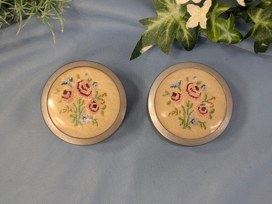 イギリス アンティーク プチポワン ガラスケース ペア２個セット