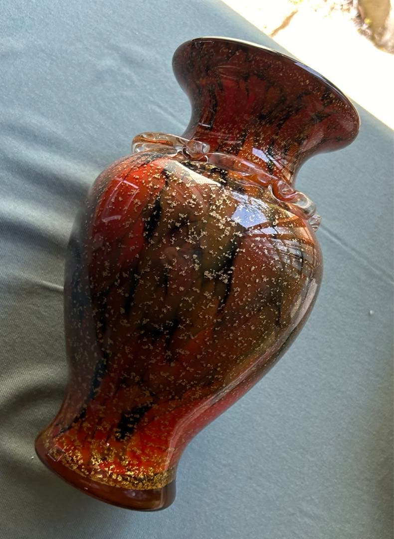 昭和レトロ花瓶 装飾的な赤と黒のマーブル花瓶
