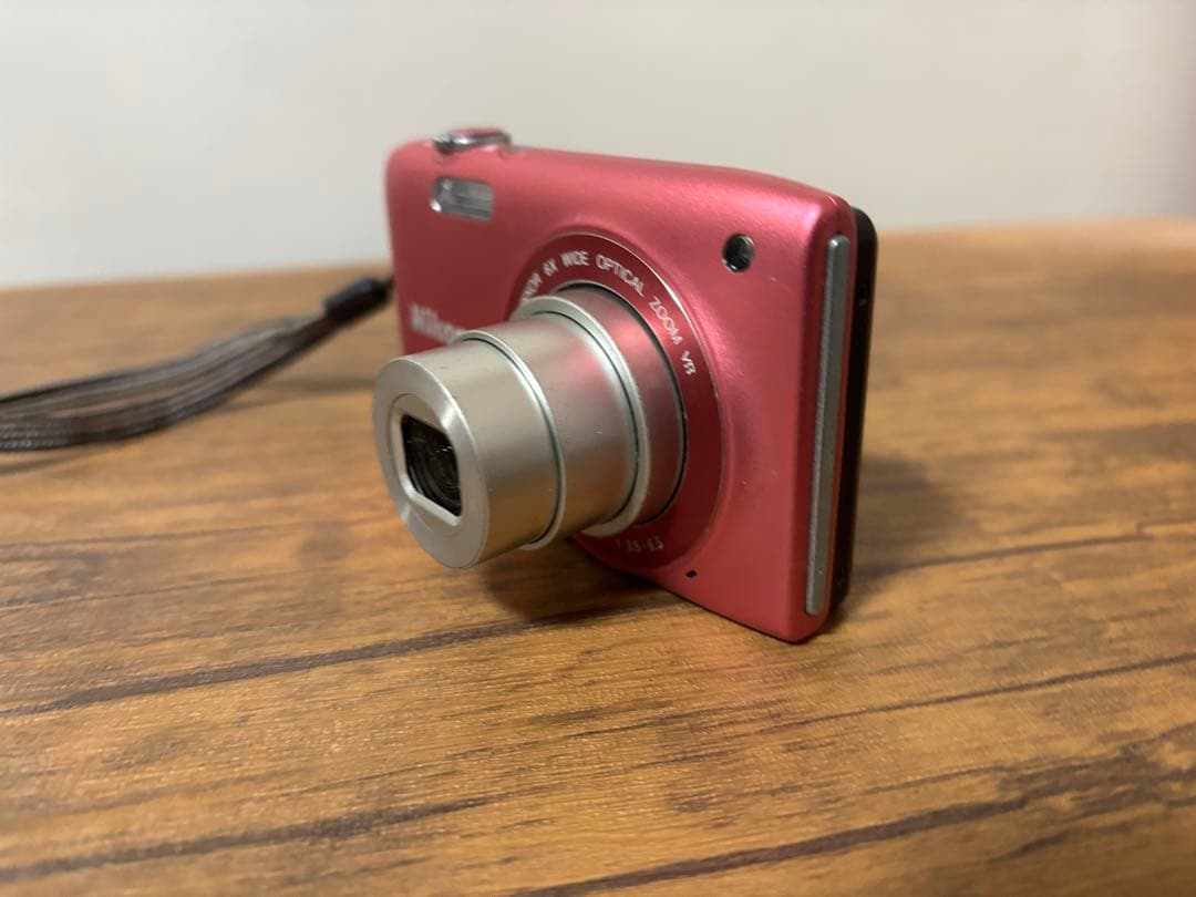 Nikon COOLPIX S3300 デジカメ 撮影確認済み