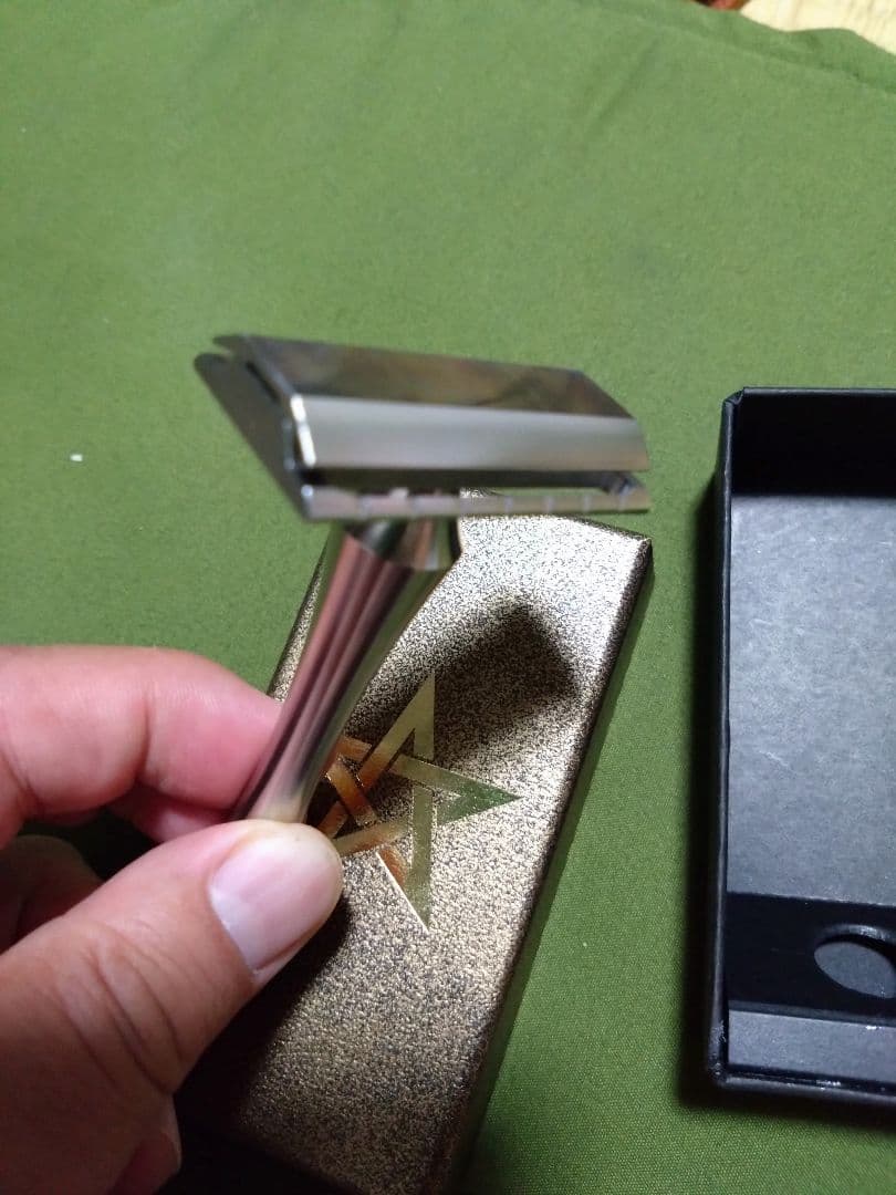 KOJAK RAZOR 両刃カミソリ　BENTEN ショートハンドル