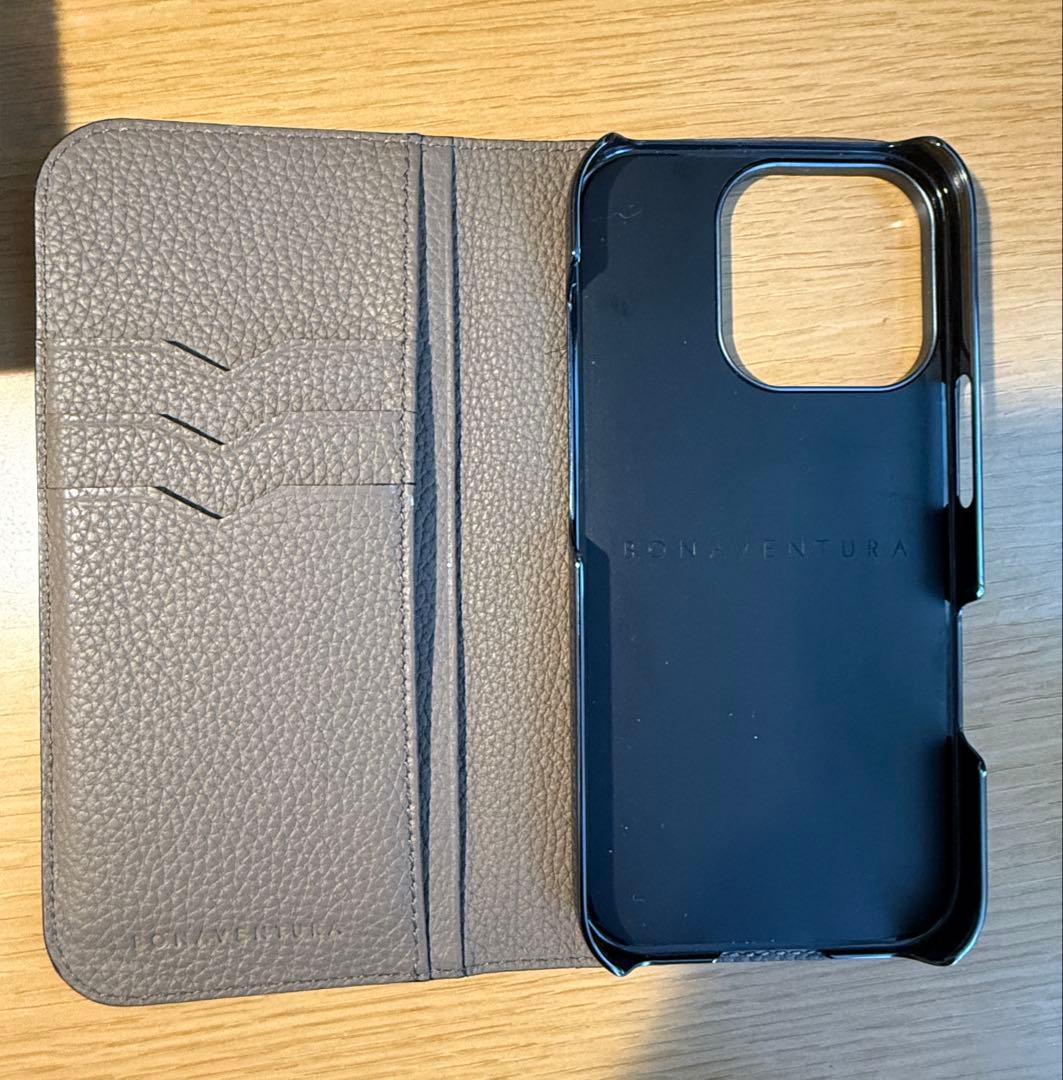 【美品】BONAVENTURA ボナベンチュラ　iPhoneケース　16Pro