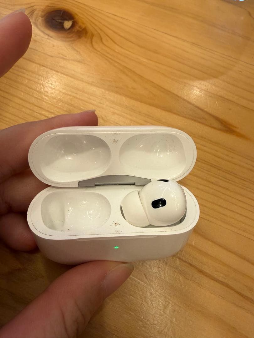 AirPodspro 第2世代 ホワイト 充電ケース付き