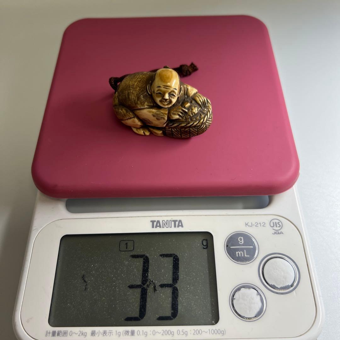 極上人物根付　33g 東Y8-0323☆2Fタルチ