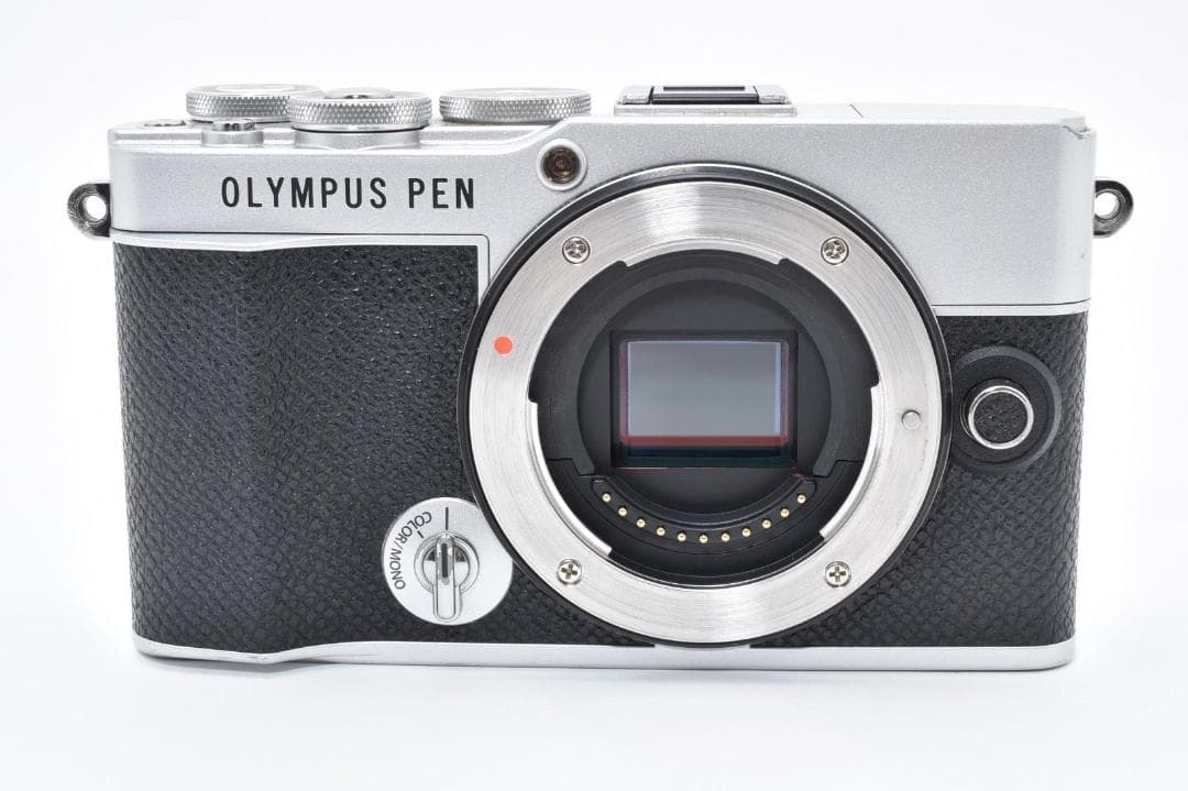 美品 OM SYSTEM PEN E-P7 ダブルズームキットショット数606回