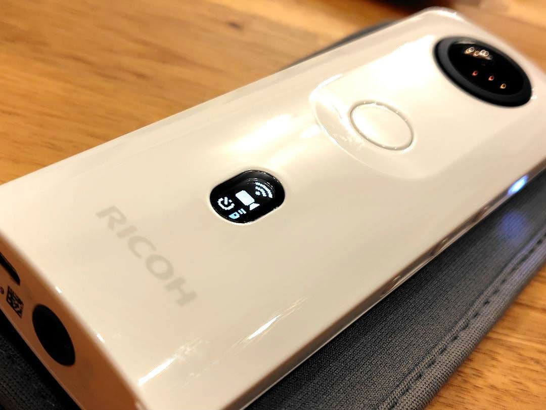 美品！RICOH THETA SC2　おまけ付き