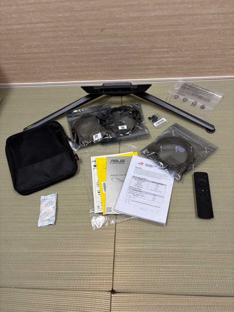 【超希少　使用少美品】ASUS PG42UQ 42インチ4K有機EL/138Hz