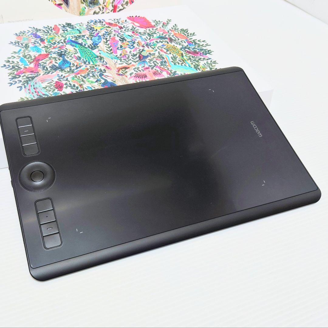 Wacom Intuos Pro PTH-660 Mサイズ ペンタブレット