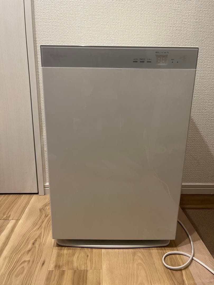 ダイキン　加湿空気清浄機 MCK70W-W ホワイト