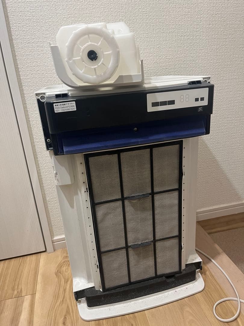 ダイキン　加湿空気清浄機 MCK70W-W ホワイト