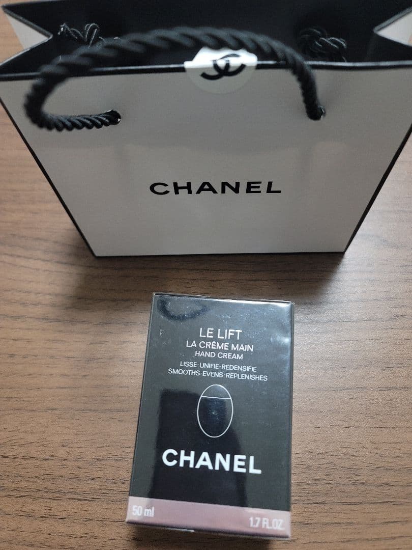 CHANEL ハンドクリーム 50ml