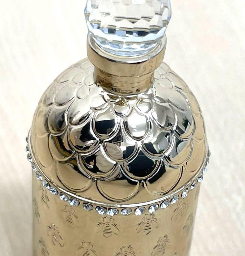 ⭐️GUERLAIN ゲラン ペーパーウェイト ゴールデンビー 香水型 スワロフ