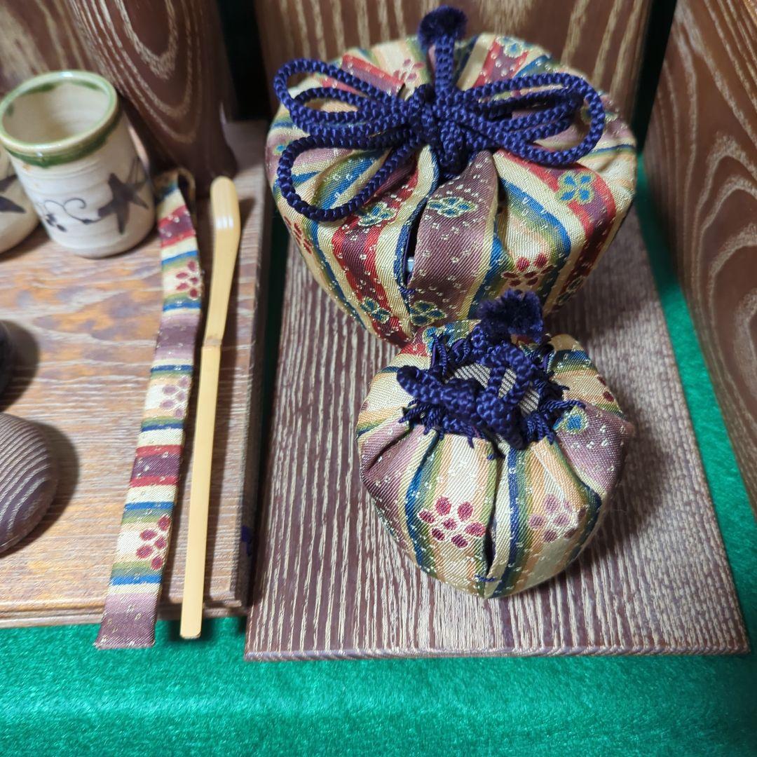 茶箱 箱点前一式 女桑製 器据 和敬板 茶道具一式 三島抹茶茶碗 織部振出