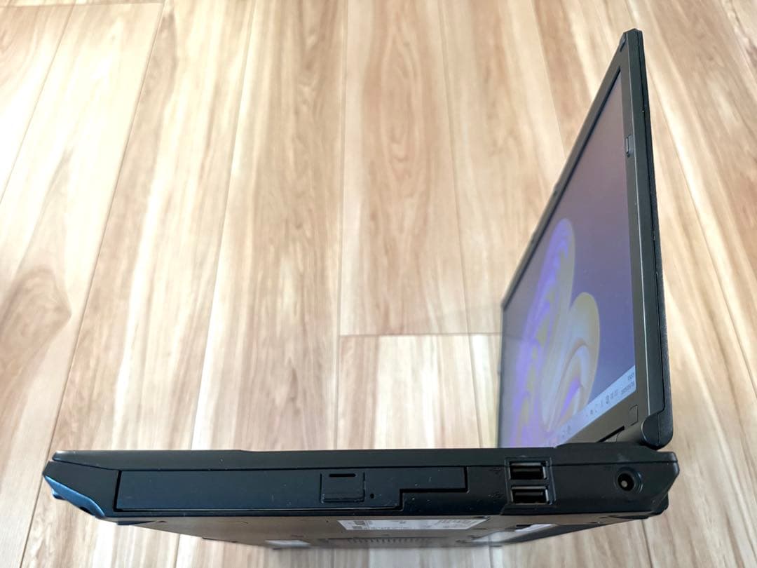 Offic21&Win11DVDマルチ搭載富士通LIFEBOOK A561/CX