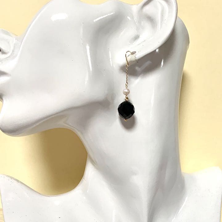 【Rtav】特価 K18 オニキス 12mm 淡水真珠 チェーンフックピアス