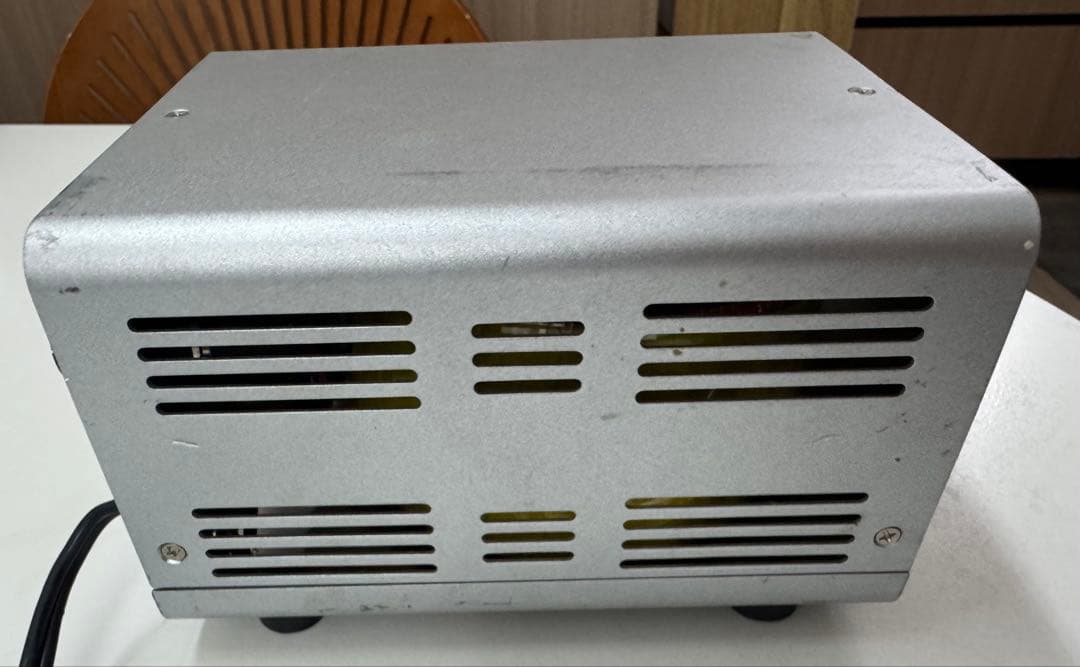 カシムラ変圧器100-120v対応1500VA