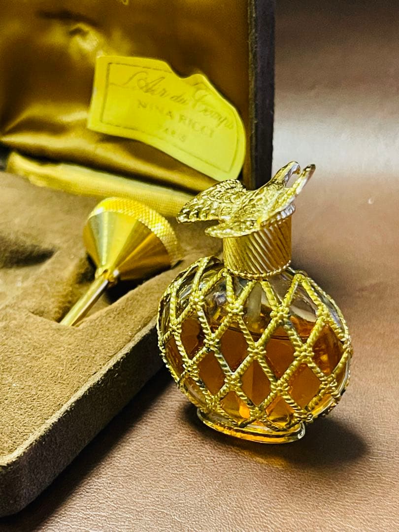 Nina Ricci L'Air Du Temps Parfum ヴィンテージ