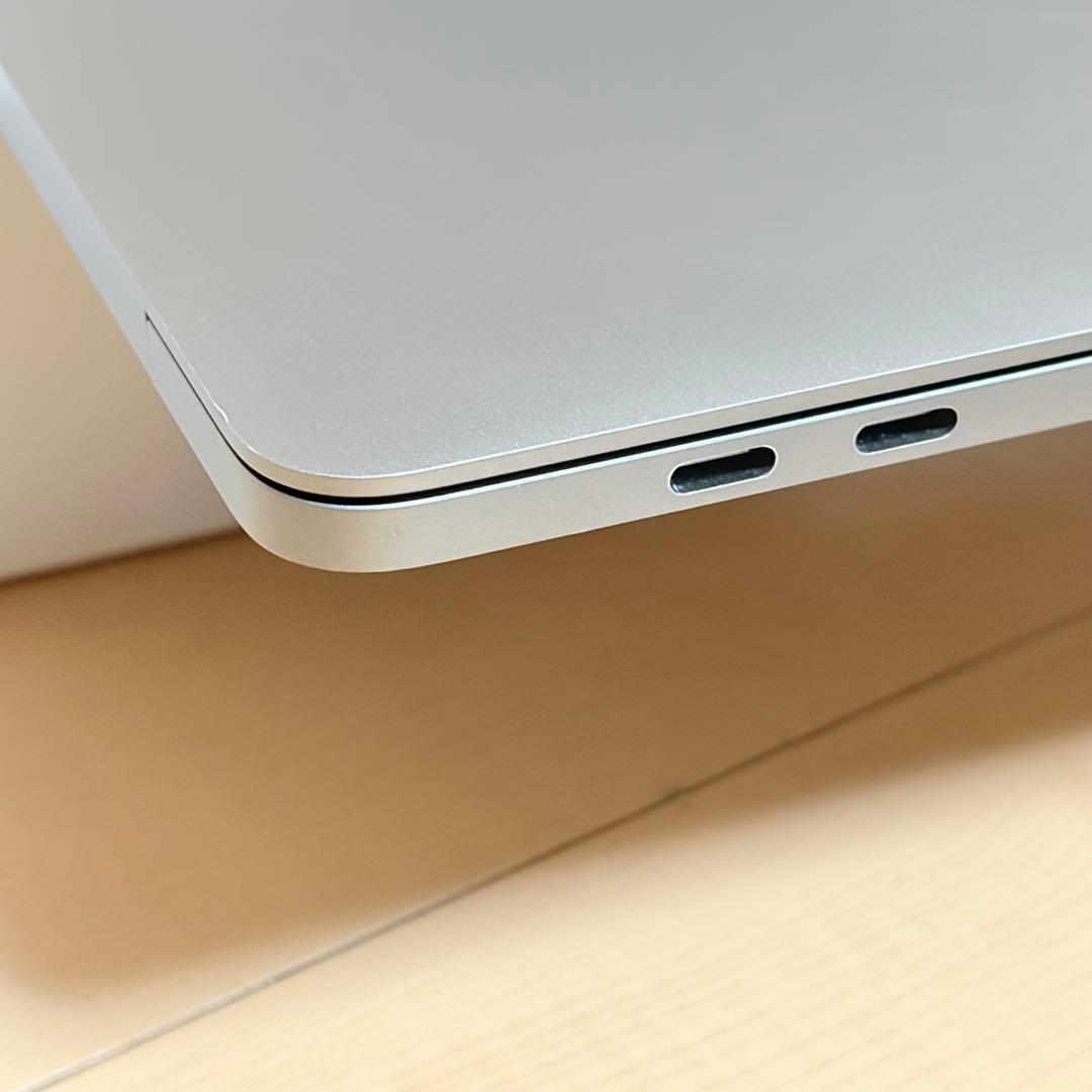 MacBook Pro M1 シルバー /8GB 256GB