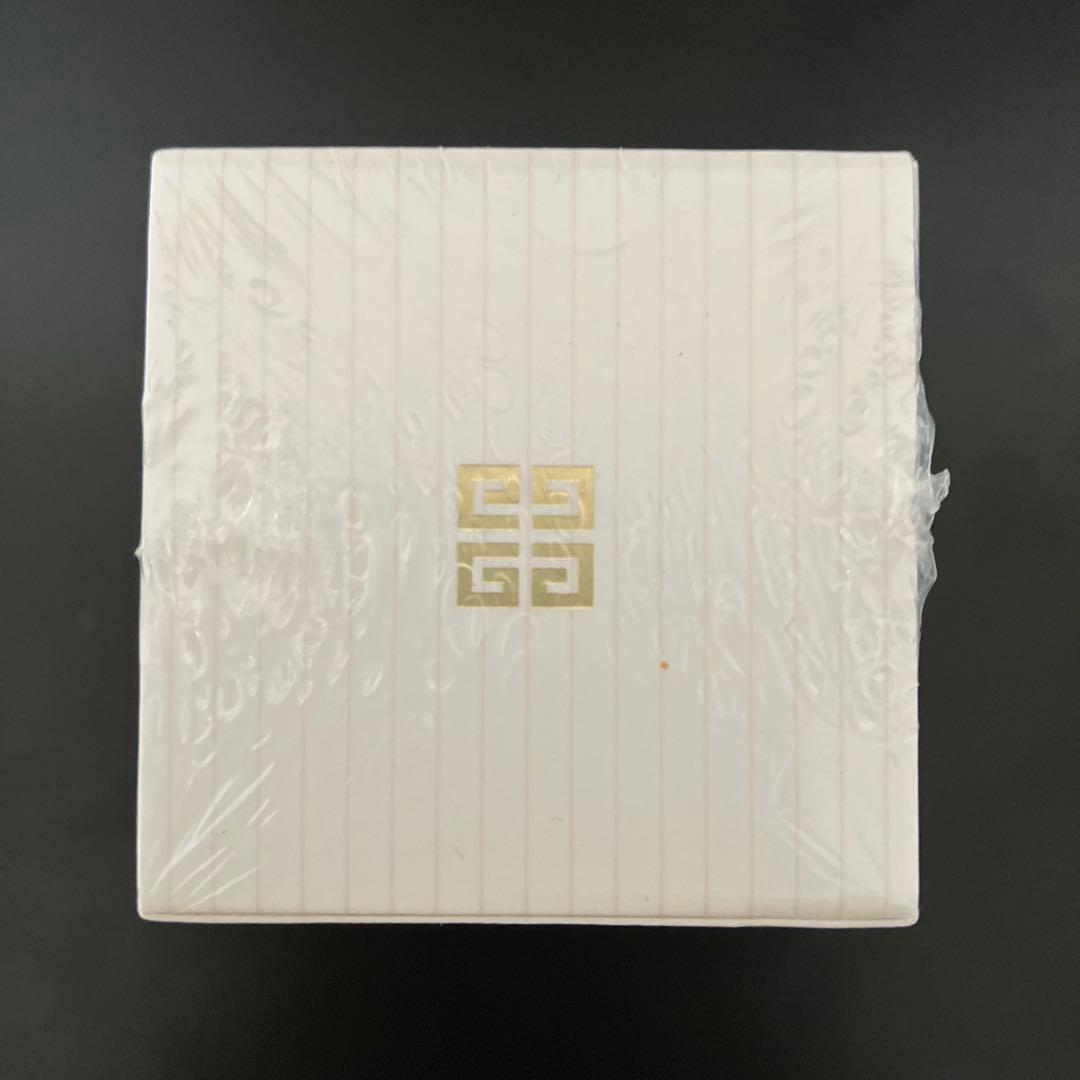 ジバンシイ オードモワゼル フローラルオーデトワレ 50ml