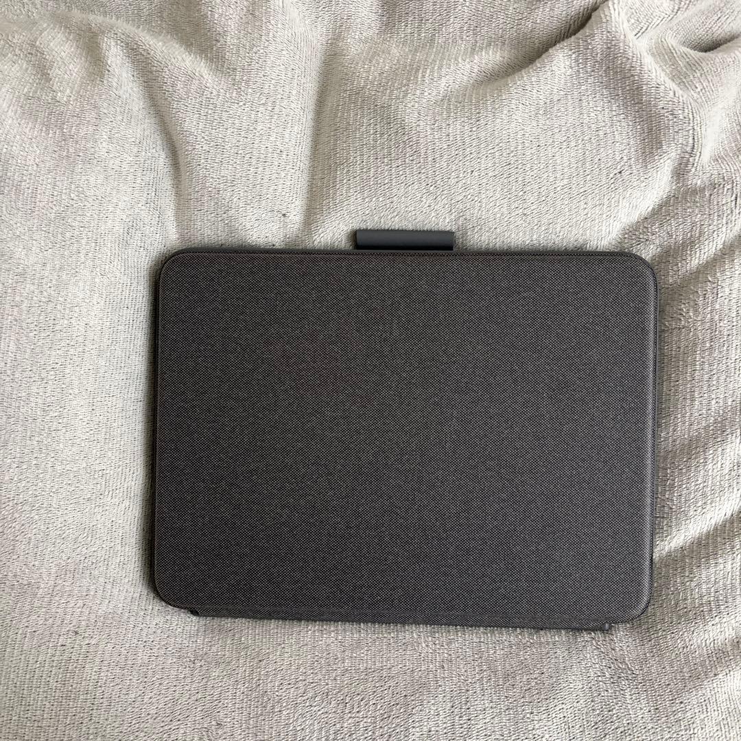 iPadアクセサリー Logicool Combo Touch Keyboard Case