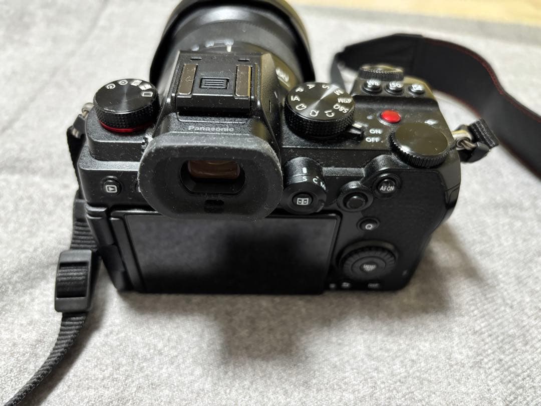 LUMIX DC-S5K-K 標準ズームレンズキット20-60mm