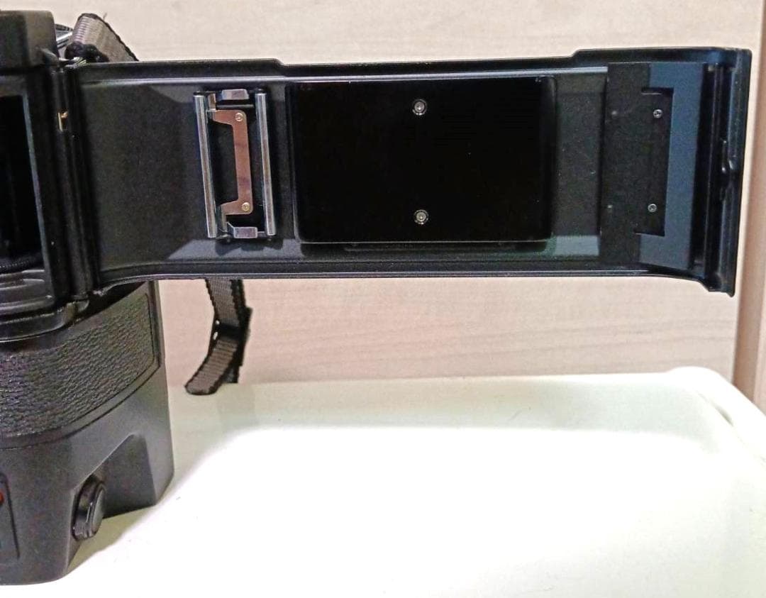 キャノン F-1 フィルムカメラ レンズ 動作未確認 現状渡し品 イニシャル入り