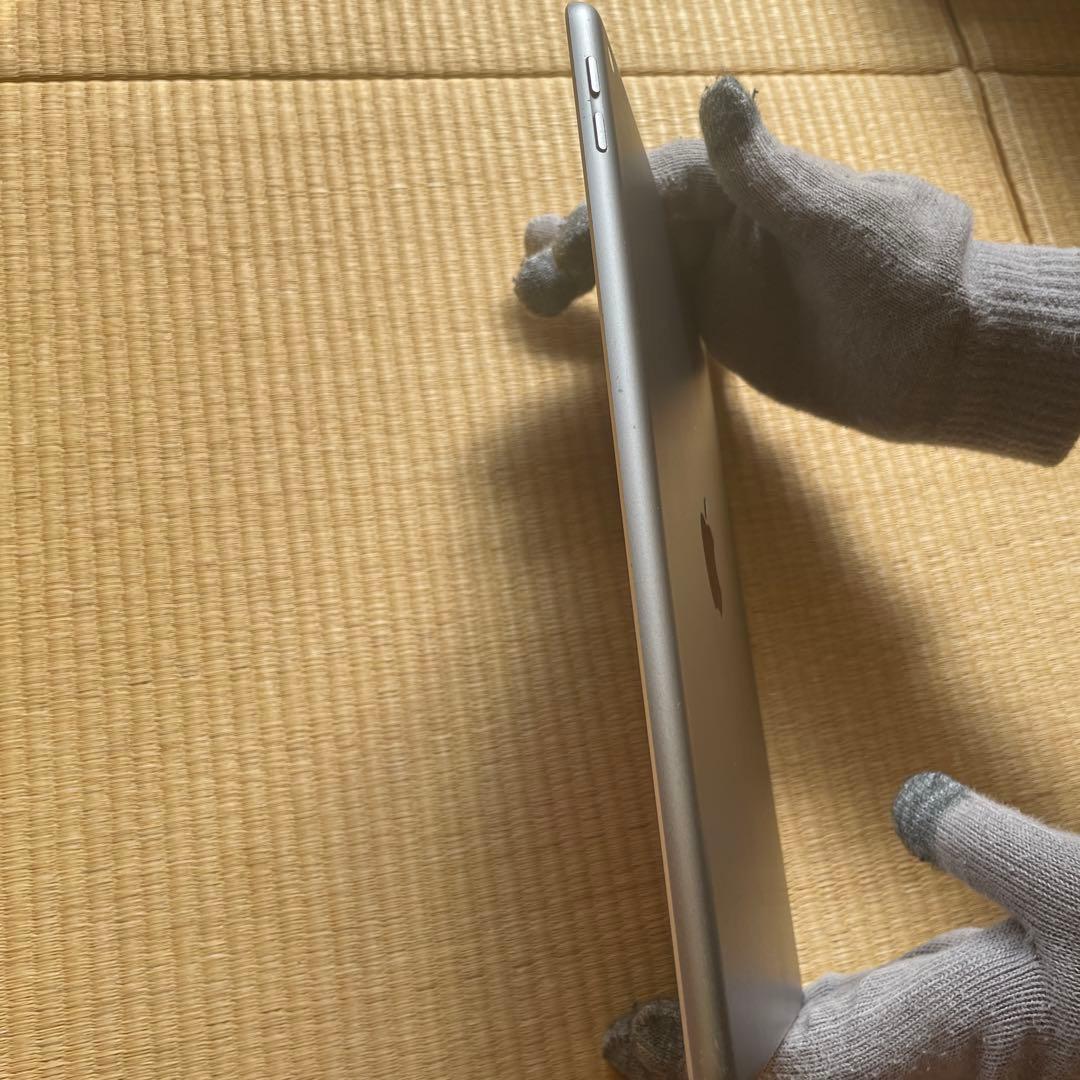 i Pad 6世代 Wi-Fi 32GB