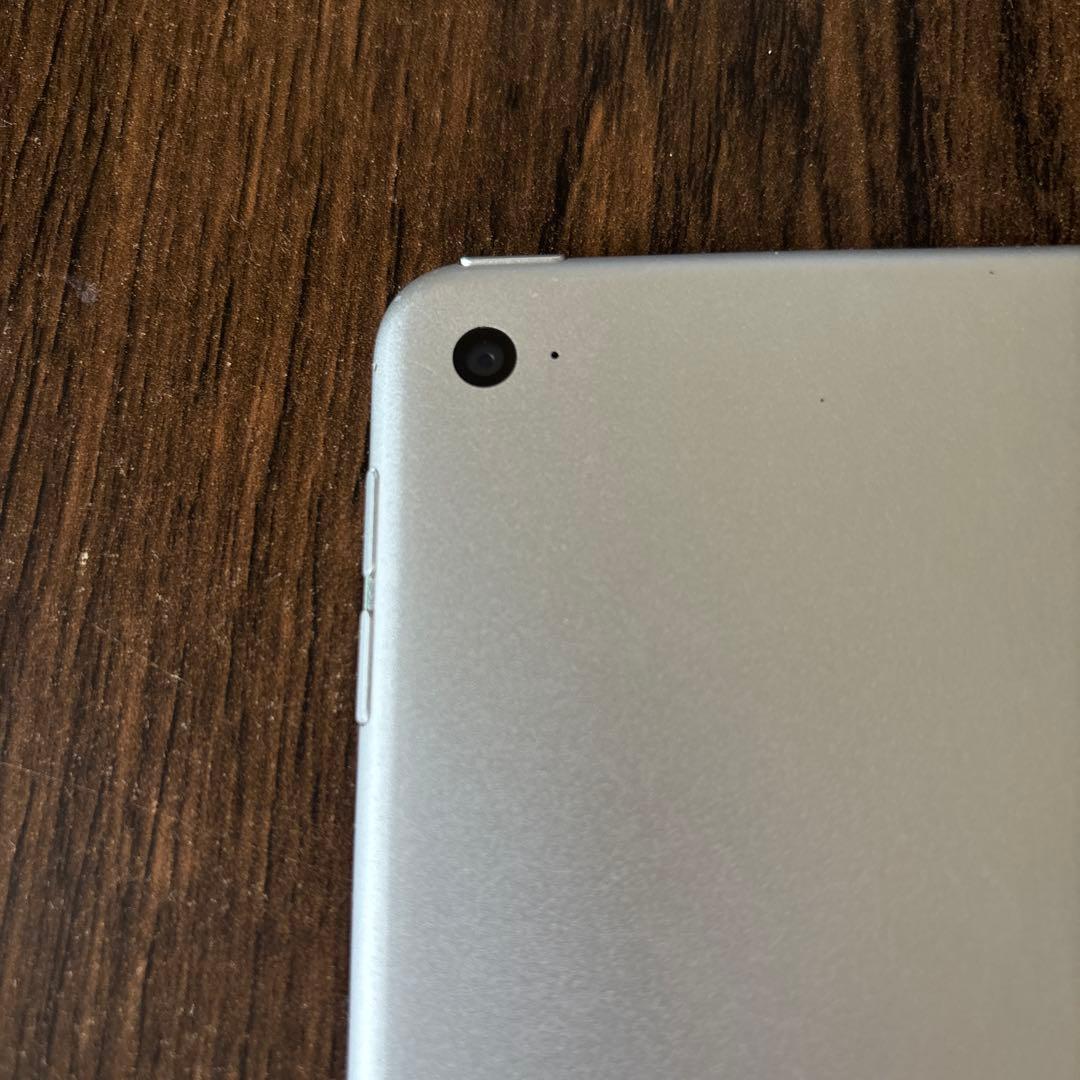 【バッテリー残量95%】iPad Air2本体16GB Wi-Fiのみモデル
