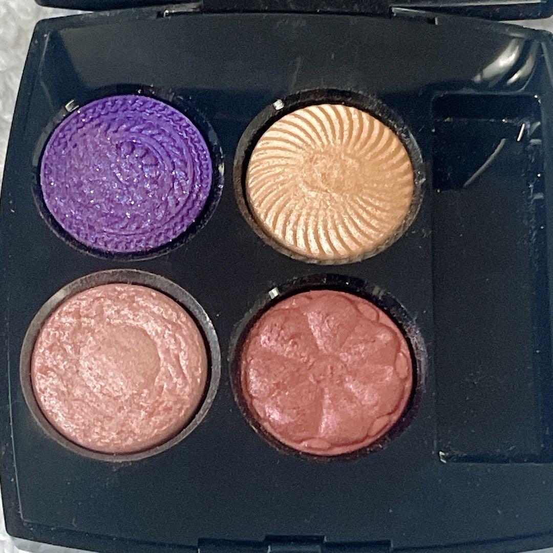 CHANEL レ キャトル オンブル ブトン 239 ブトン バロック