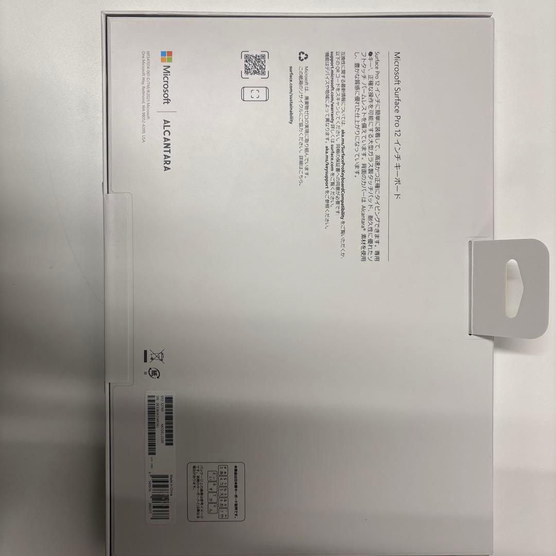 Microsoft surface Pro12 インチキーボード