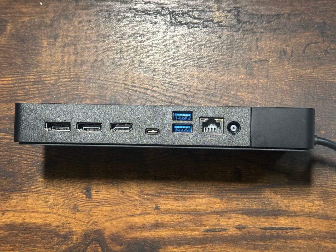 DELL ドッキングステーションWD19S