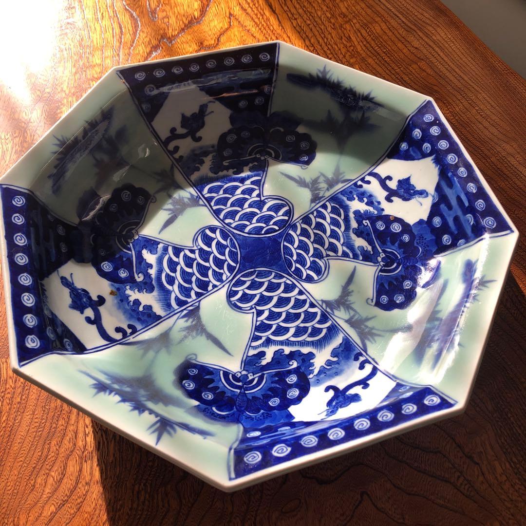 古伊万里　青磁　染付　花蝶龍文／八角　大皿　幅33cm