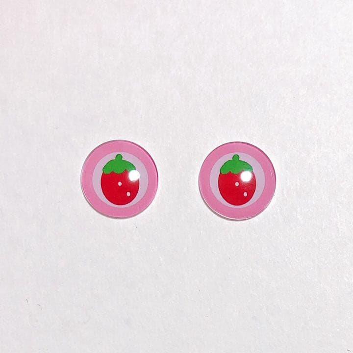 ストロベリーアイ①(ピンク)