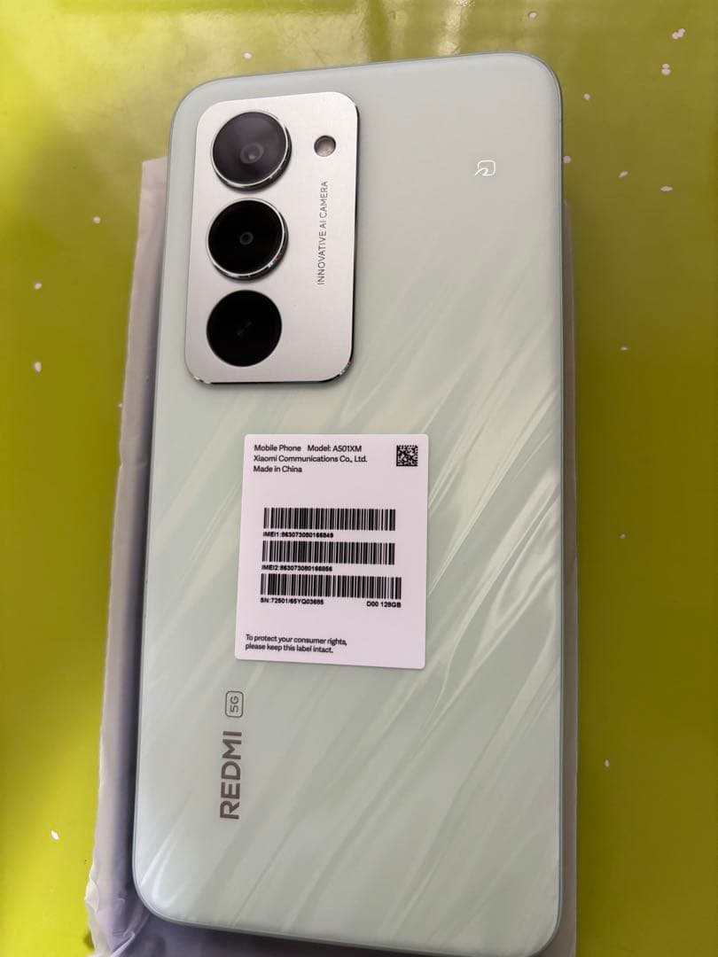 2台Xiaomi Redmi 15 5G Green 128GB 4GB