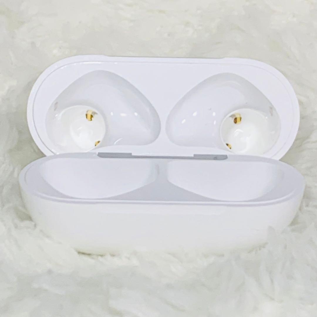 美品 AirPods 第4世代 ANC 充電ケース