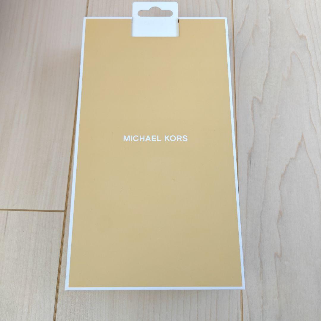 MICHAEL KORS iPhone17ProMax用手帳型ケース