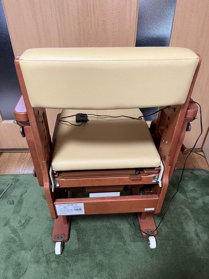 【4月中旬廃棄】アロン化成　安寿　家具調トイレセレクトR　快適脱臭　介護用品