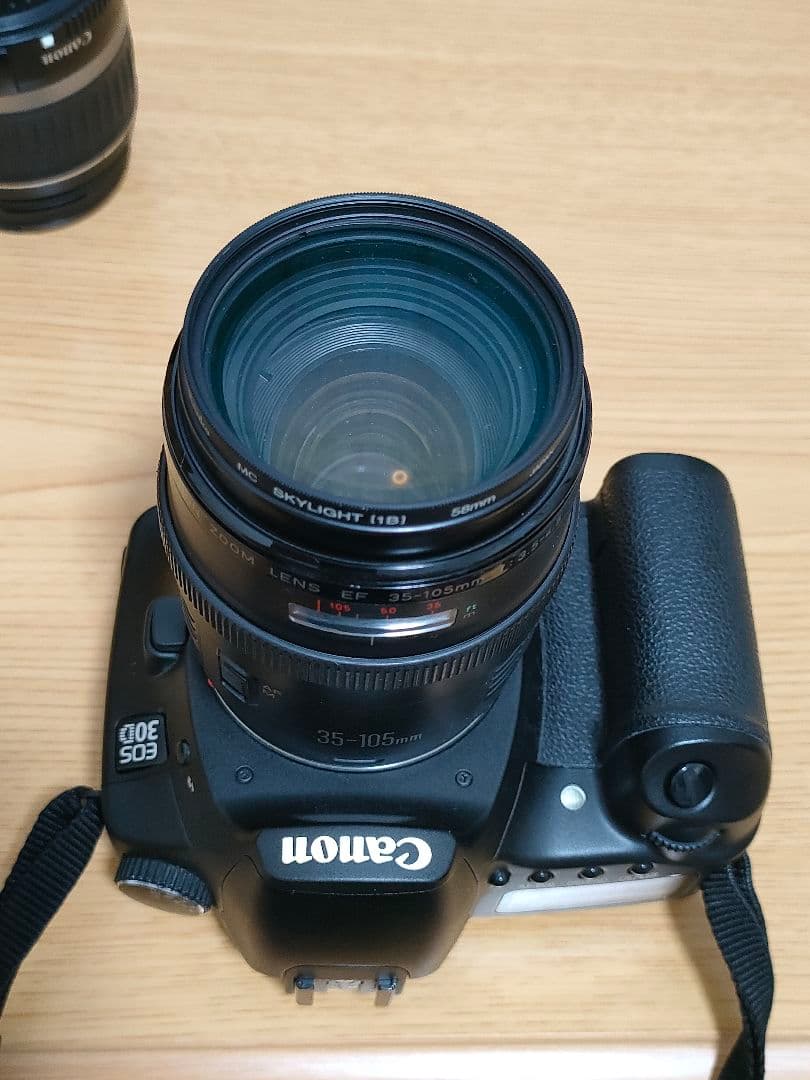 Canon EOS 30D デジタル一眼レフ カメラ