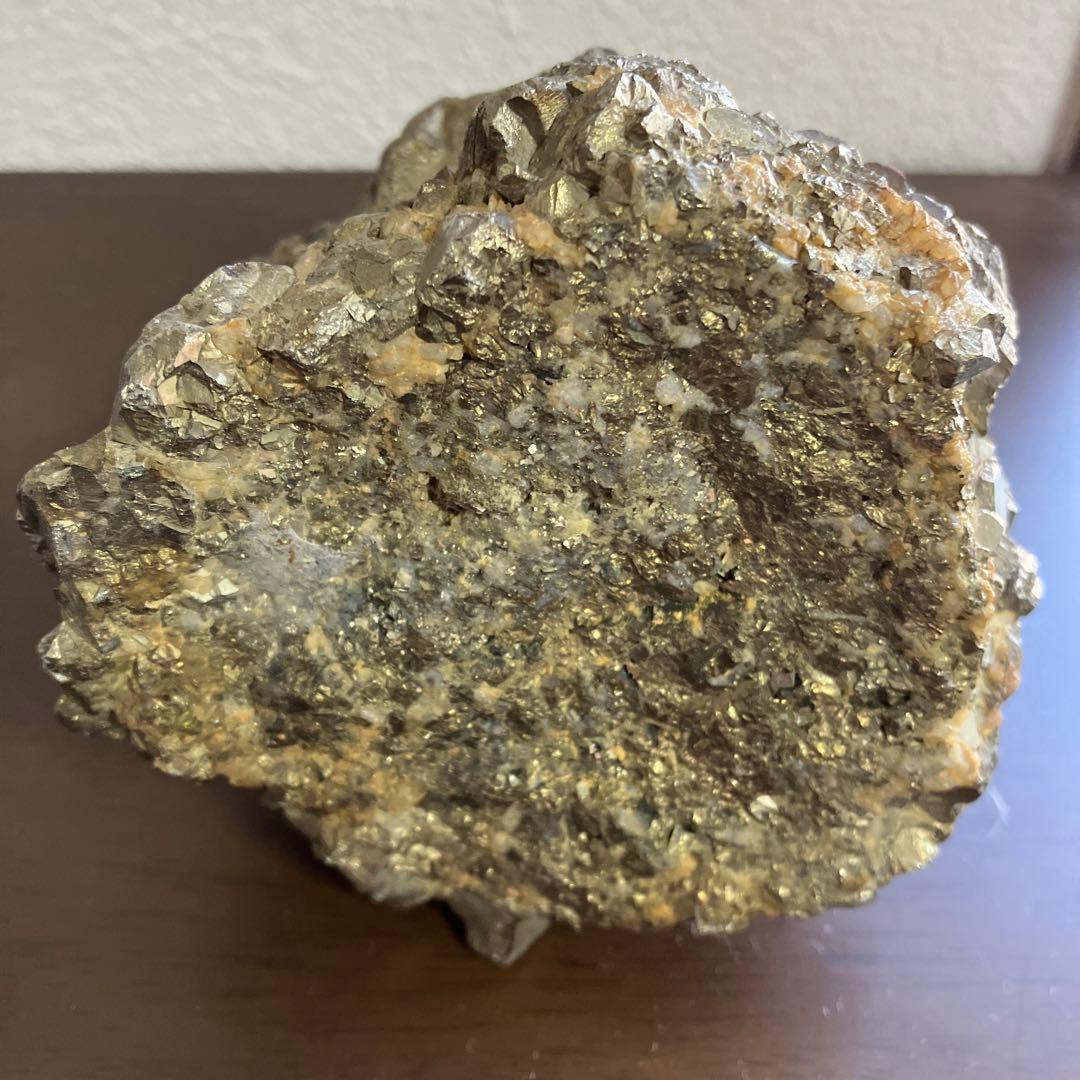 黄鉄鉱　パイライト　1.6kg 高玉鉱山