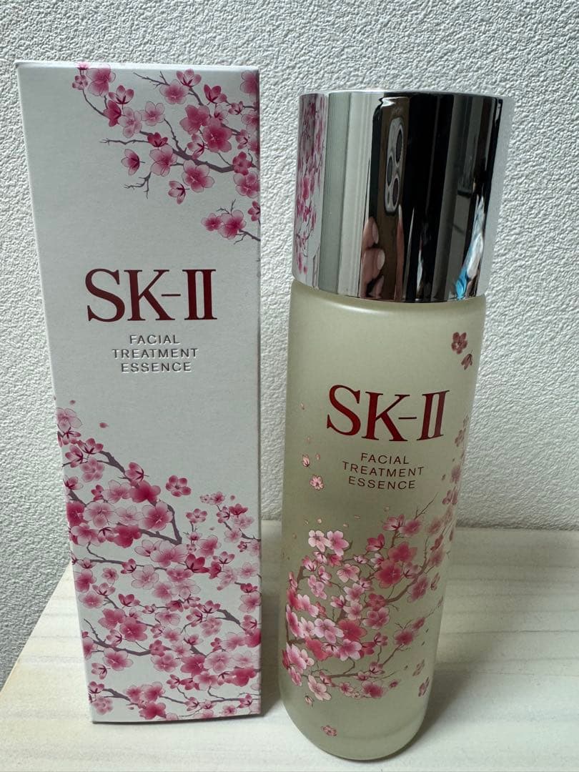 SK-II フェイシャル トリートメント エッセンス 限定桜ボトル　230mL