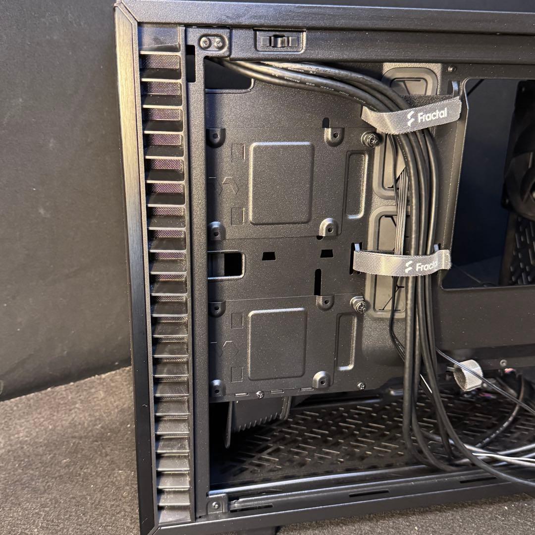 PCケース(自作PC用) Define 7 Nano Black Solid FD-C-DEF7N-01