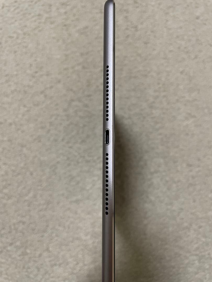 iPad Air2 128GB Wi-Fi + Cellular スペースグレー