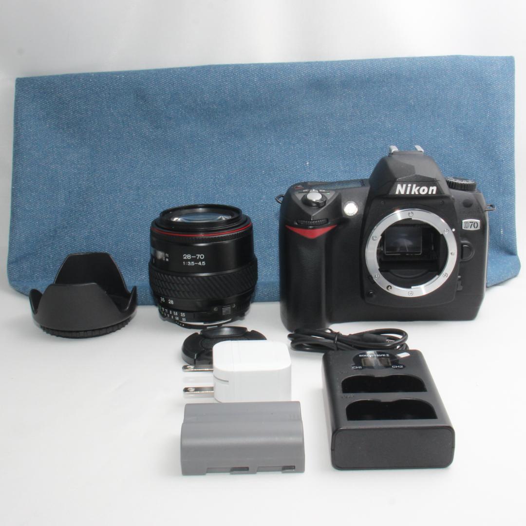 ❤️一眼レフデビューに最適❤️新品カメラバッグ付き❤️Nikon D70❤️