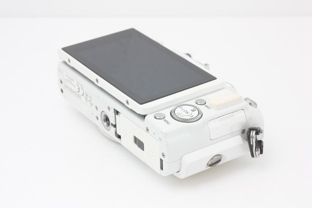 OLYMPUS PEN Lite E-PL6 ボディ ホワイト #378c