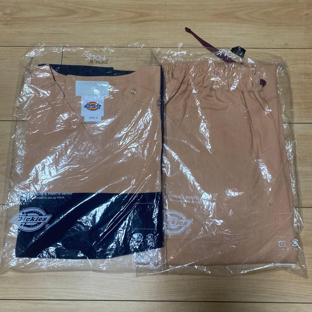 Dickies スクラブシャツとパンツセット Sサイズ ベージュ/ネイビー