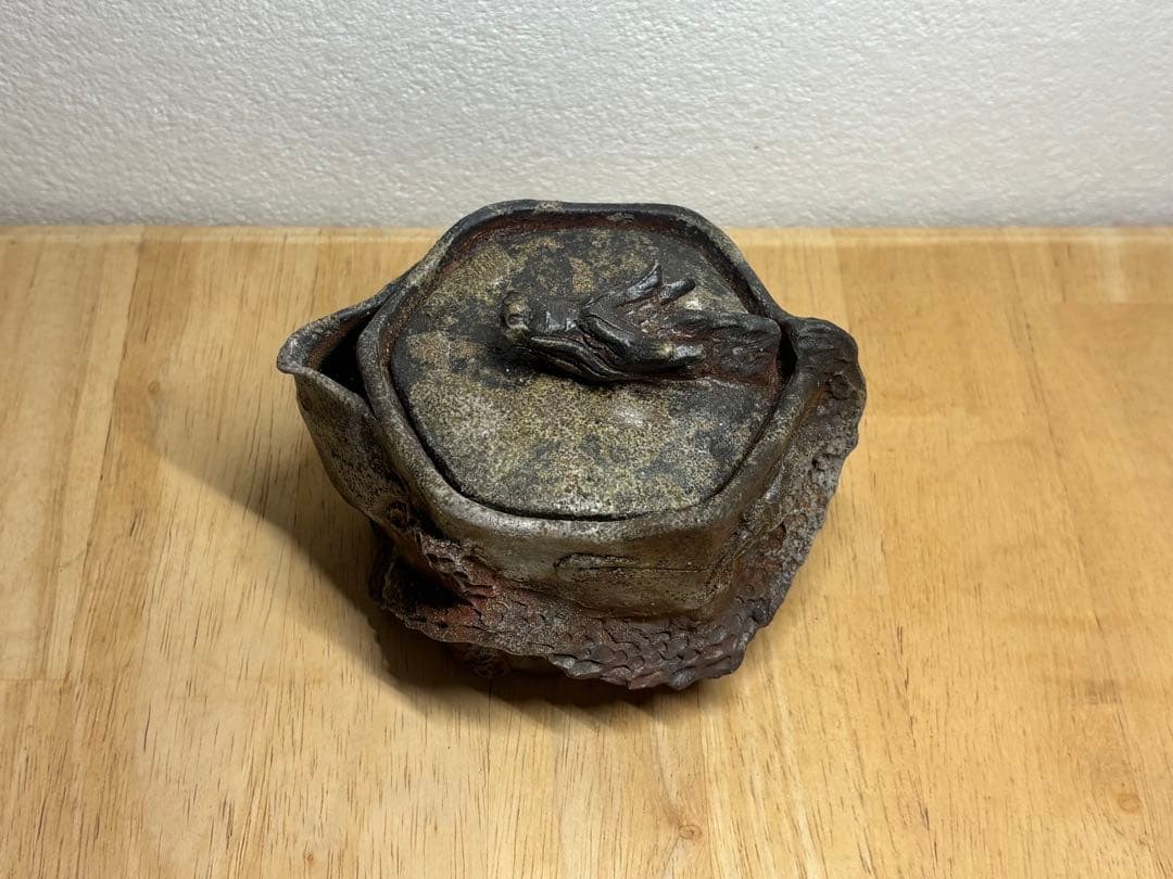 128. 備前焼 宝瓶 登り窯 龍 りゅう 6角 手びねり 急須