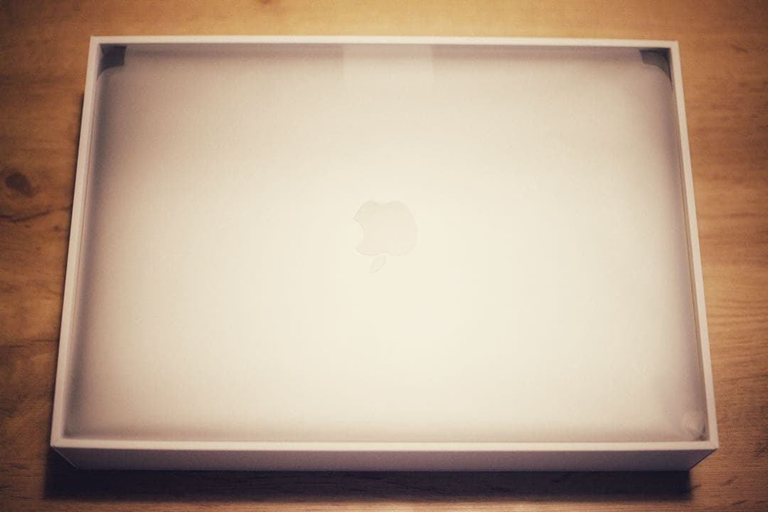 MacBook Air M1 16GB / 256GB スペースグレイ JIS
