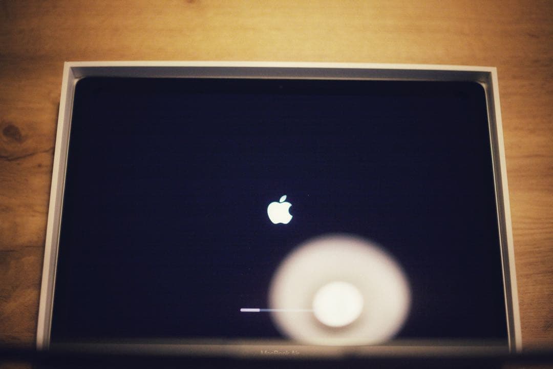 MacBook Air M1 16GB / 256GB スペースグレイ JIS