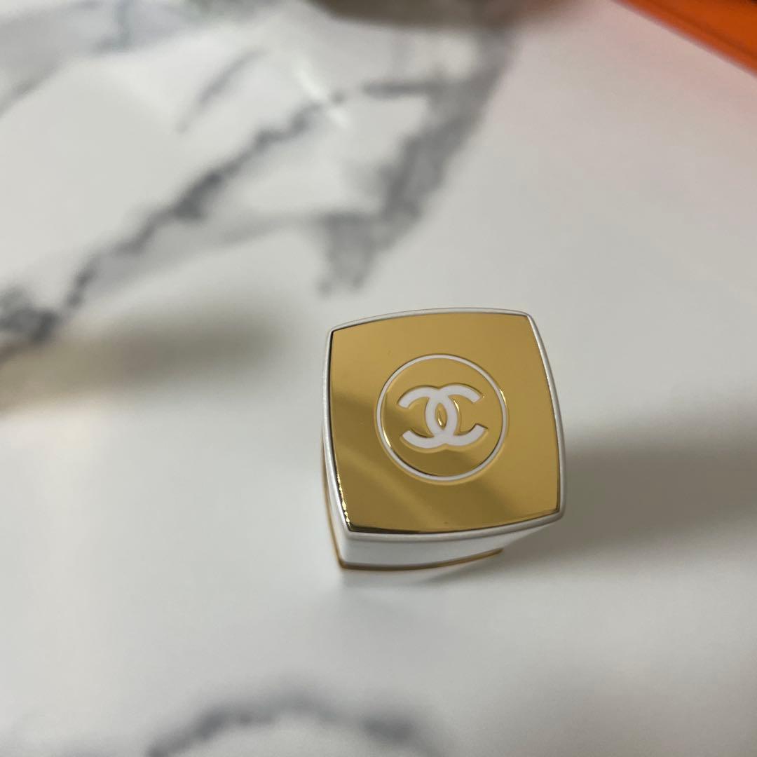 CHANEL 香水　持ち運び用　COCO Mademoiselle 詰め替え付